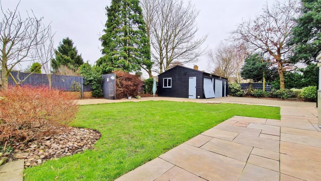 Additional property image - The Green, Tendring
