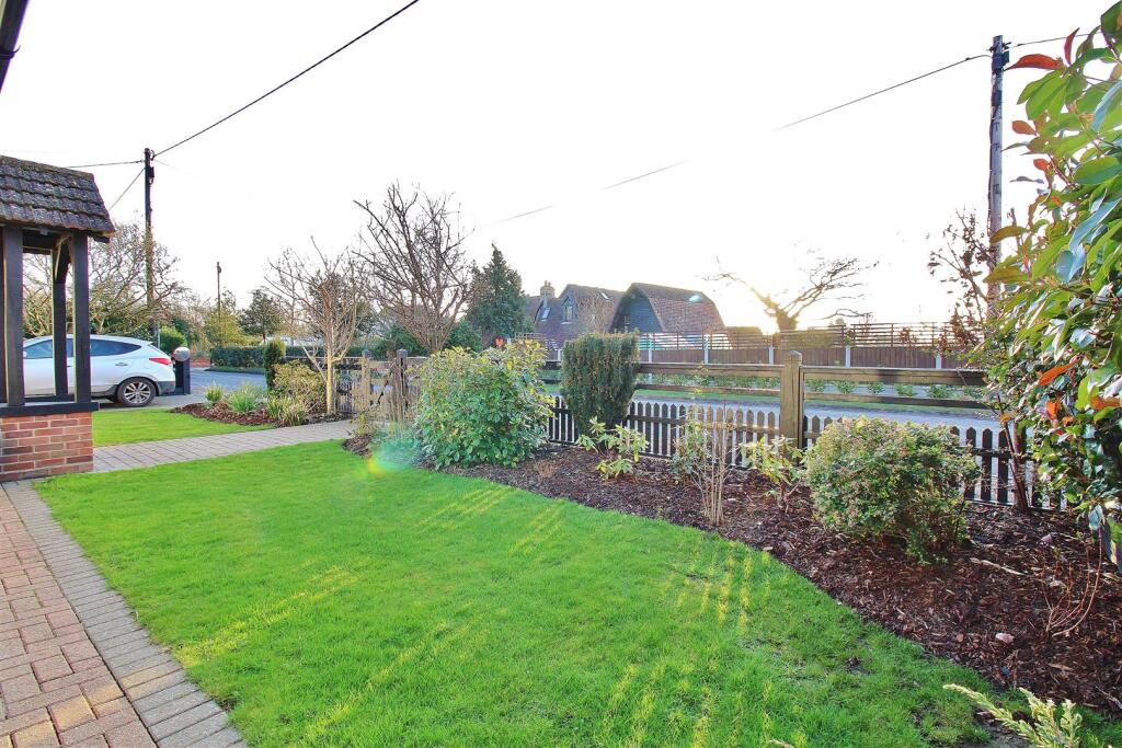 Additional property image - The Green, Tendring