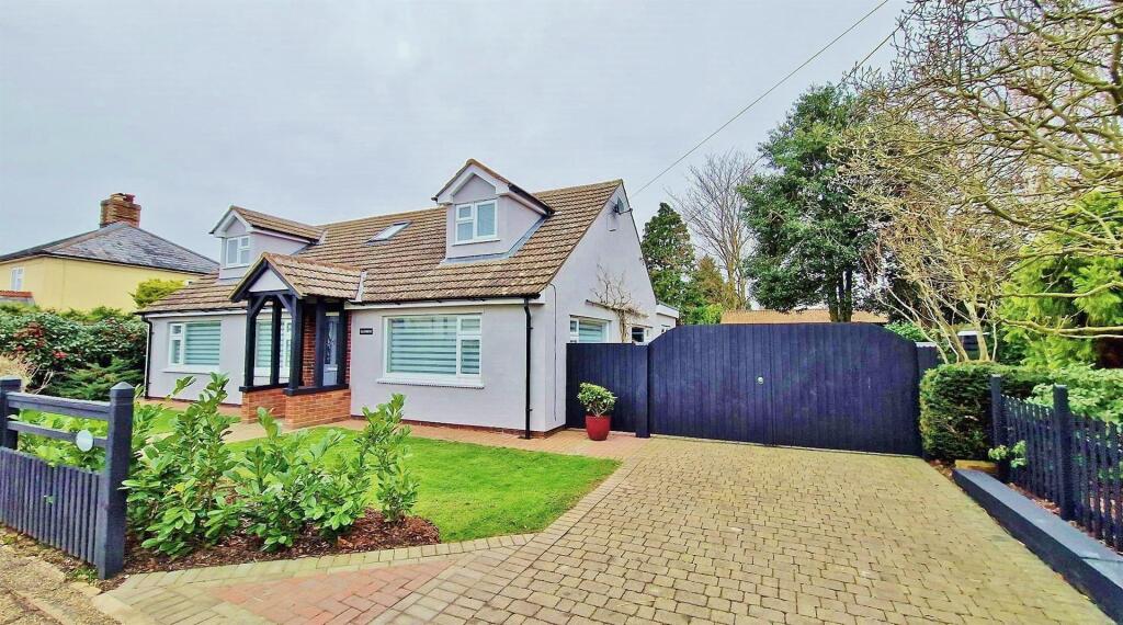 Additional property image - The Green, Tendring