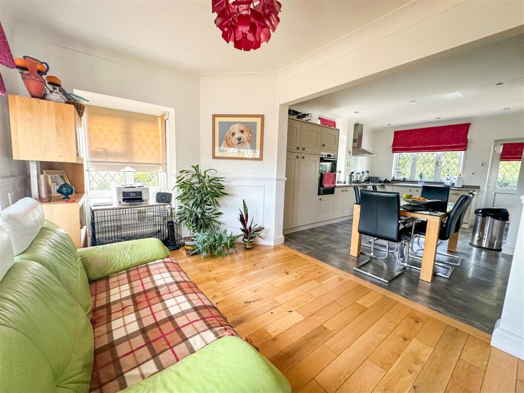 Additional property image - First Avenue, East Clacton, Essex