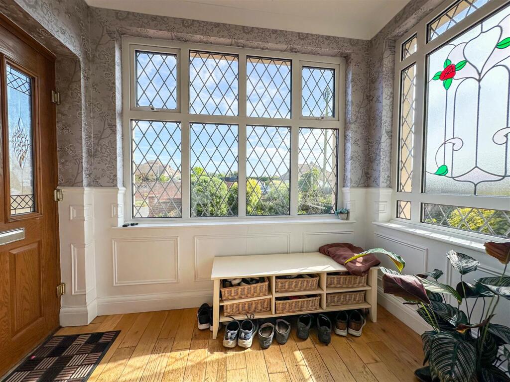 Additional property image - First Avenue, East Clacton, Essex