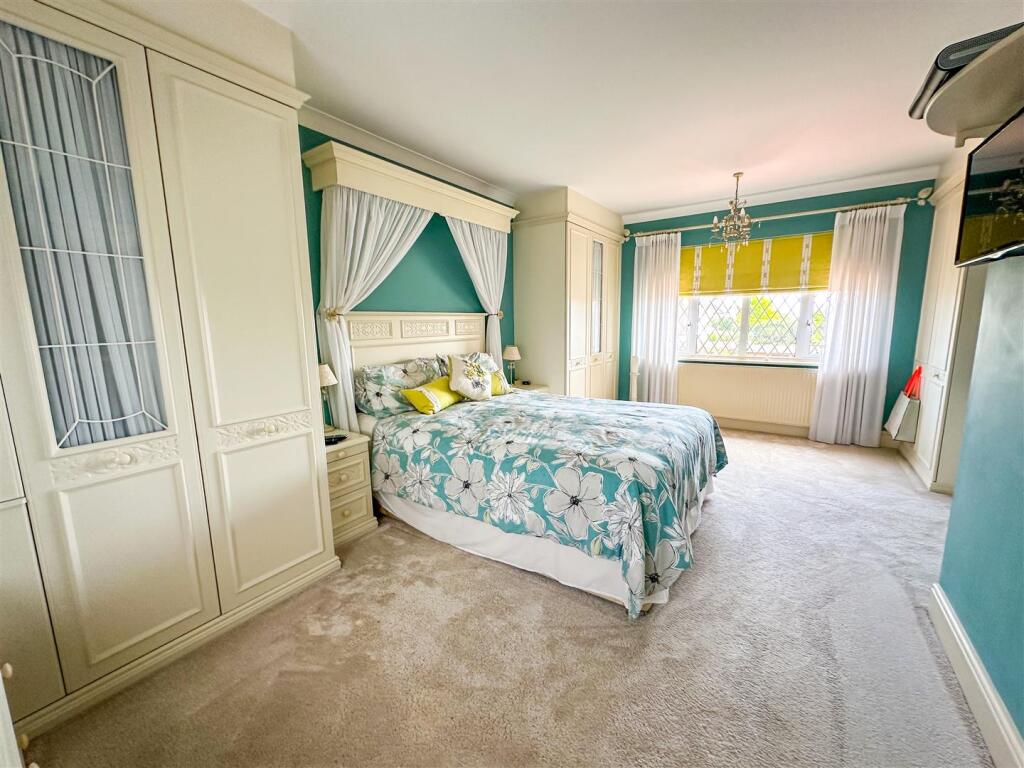 Additional property image - First Avenue, East Clacton, Essex