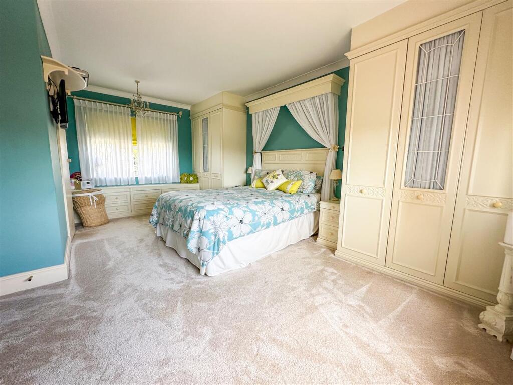 Additional property image - First Avenue, East Clacton, Essex