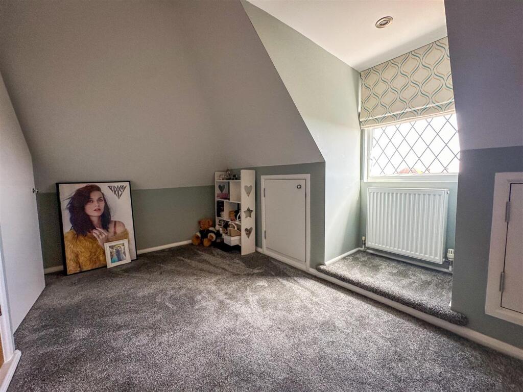 Additional property image - First Avenue, East Clacton, Essex