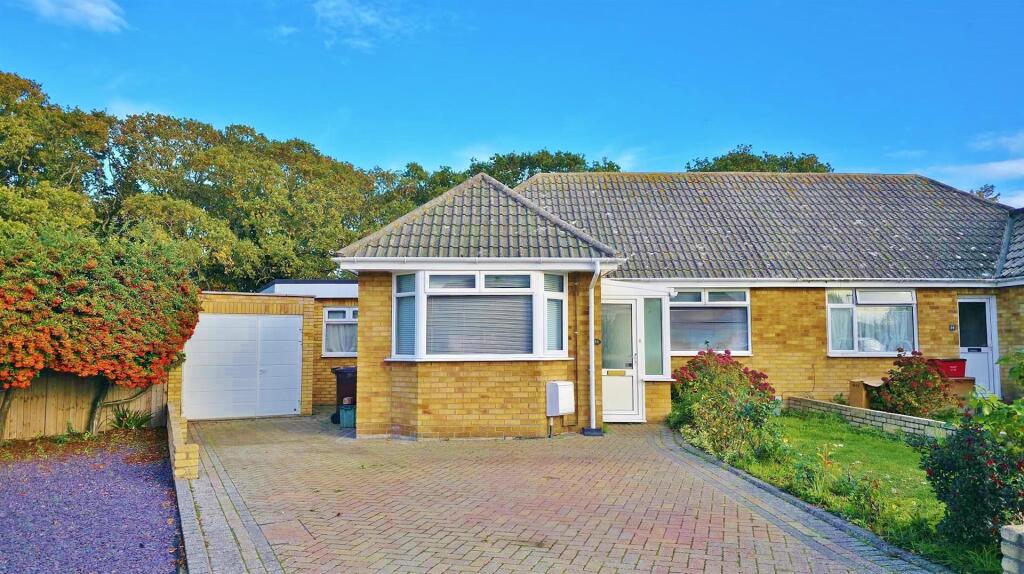 Main image of property: Temple Close, Frinton-On-Sea