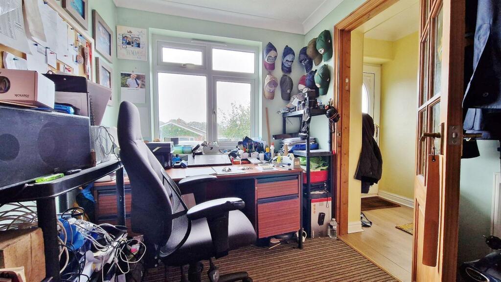 Additional property image - Pyesand, Kirby-le-Soken