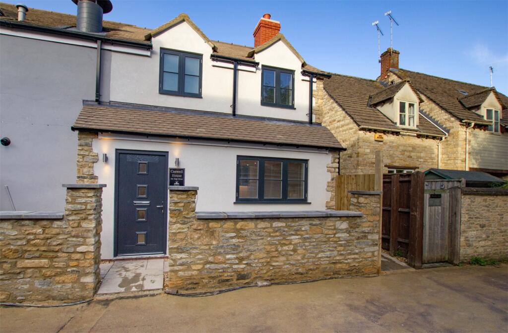 Main image of property: High Street, Witney, Oxfordshire, OX28