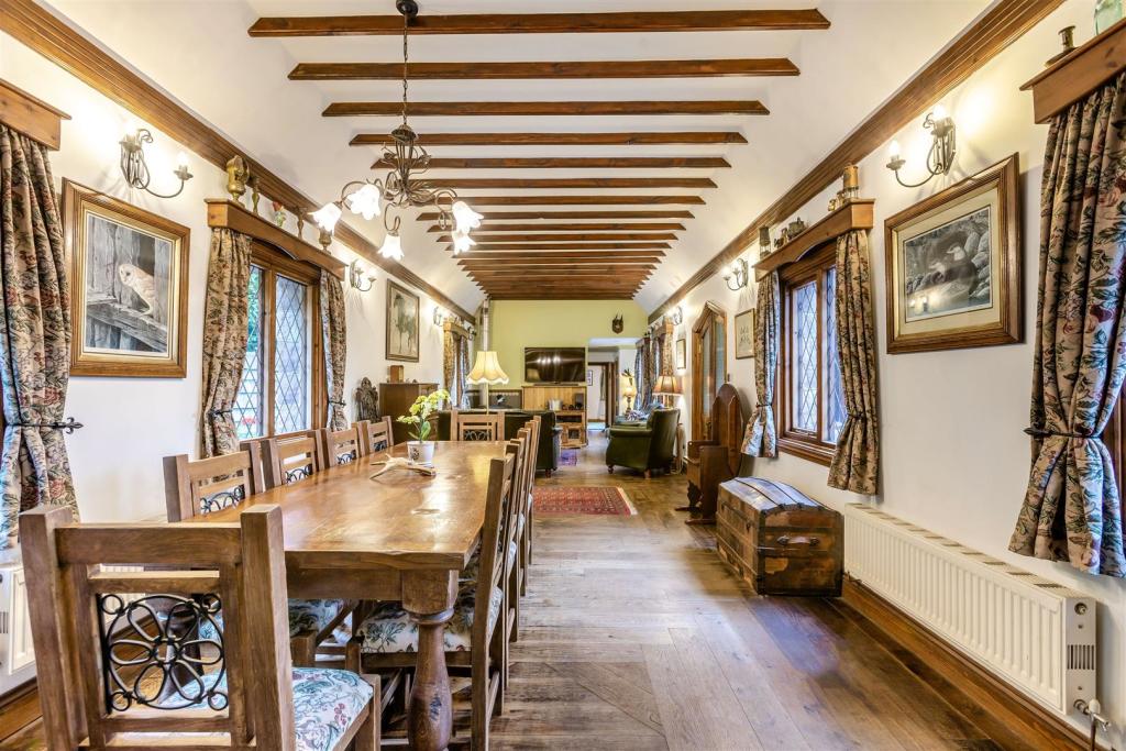 5 bedroom detached house for sale in Kerne Bridge, RossOnWye, HR9