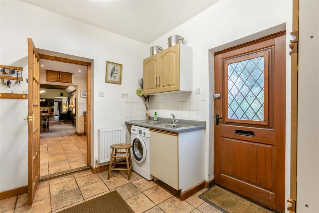 5 bedroom detached house for sale in Kerne Bridge, RossOnWye, HR9