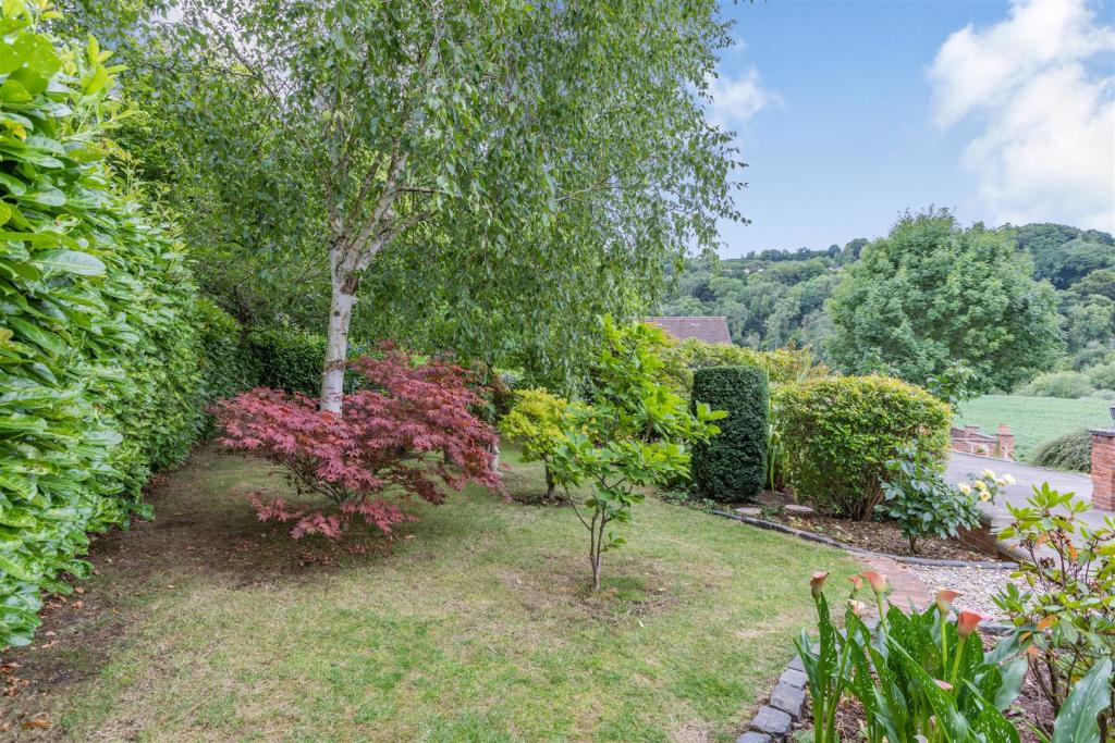 5 bedroom detached house for sale in Kerne Bridge, RossOnWye, HR9