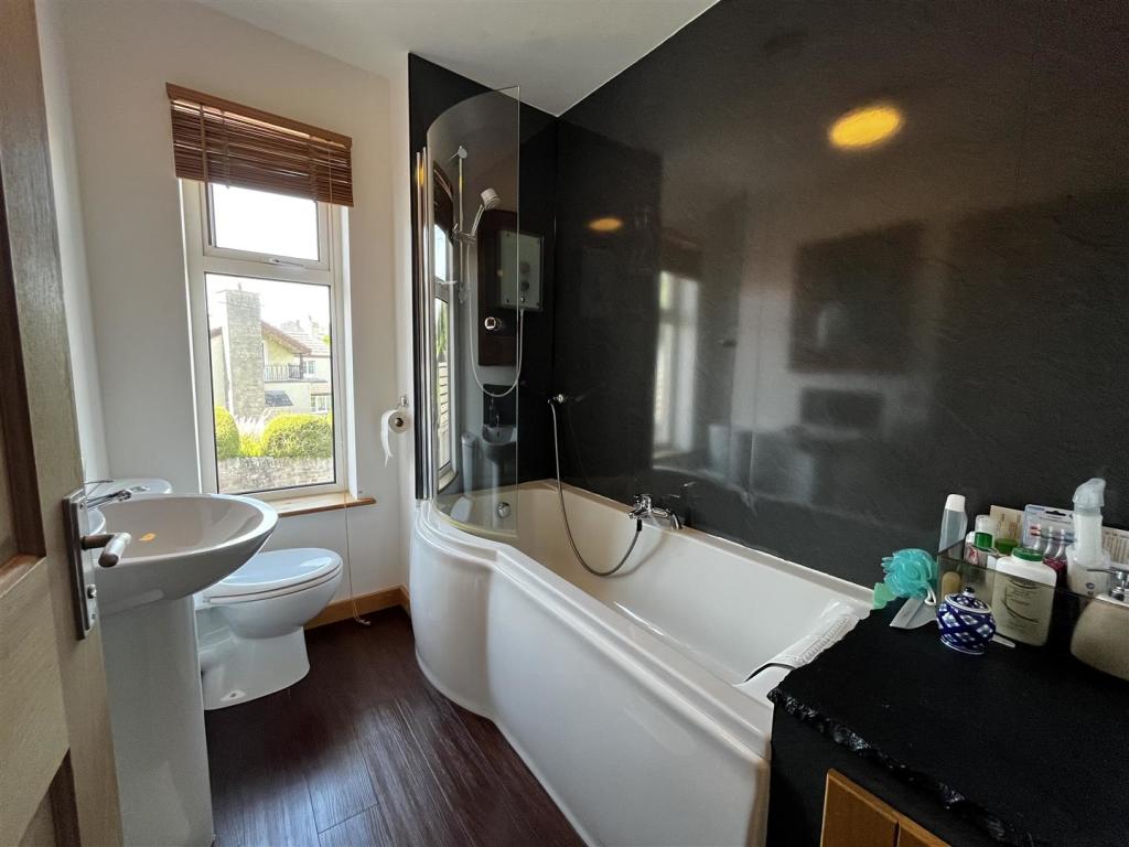 4 bedroom detached house for sale in Pastors Hill, Bream, Lydney, GL15