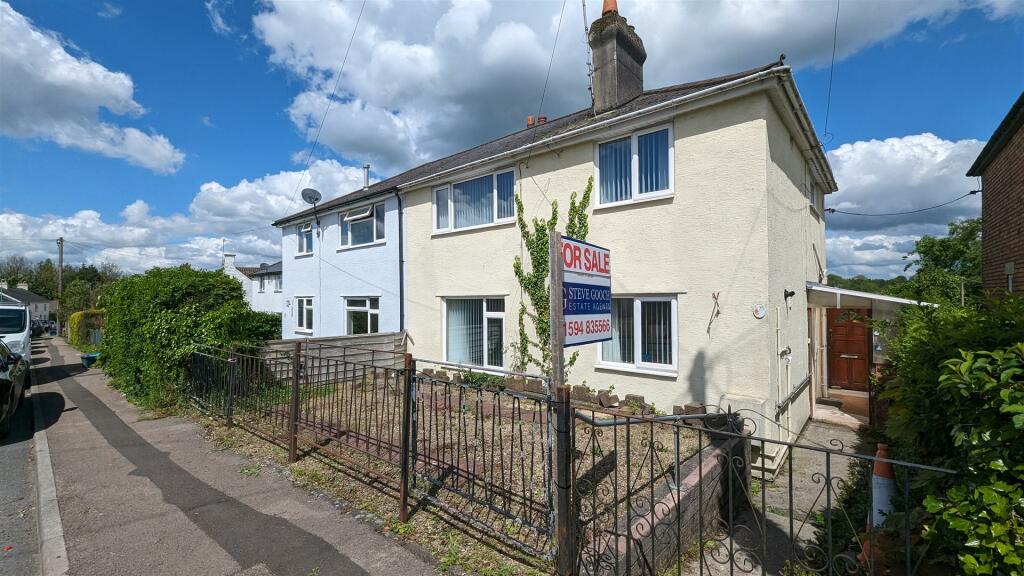 3 bedroom semidetached house for sale in High Nash, Coleford, GL16
