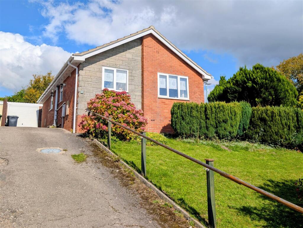 Main image of property: Lark Rise, Coleford