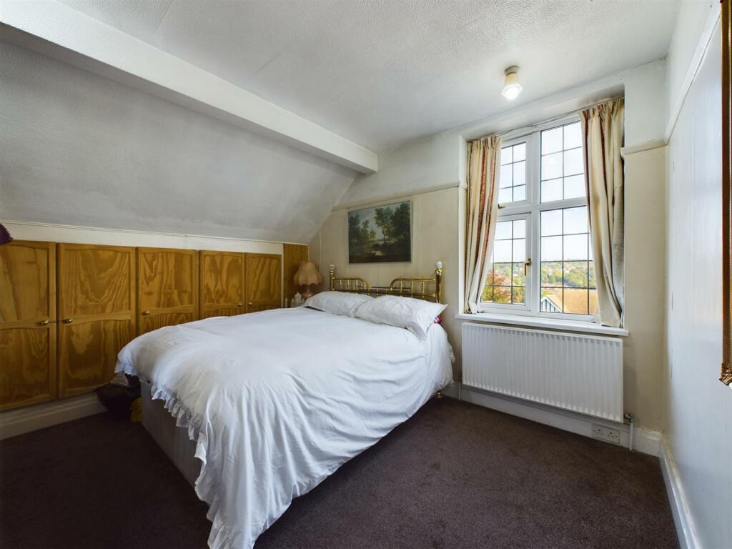 Additional property image - Woodcrest Road, Purley