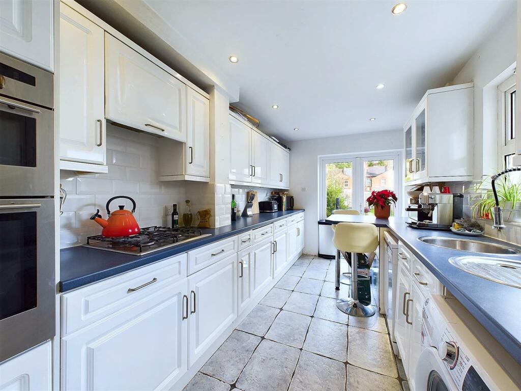 Additional property image - Little Roke Avenue, Kenley