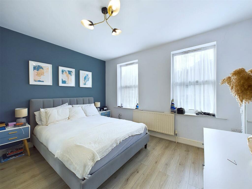 Additional property image - Little Roke Avenue, Kenley