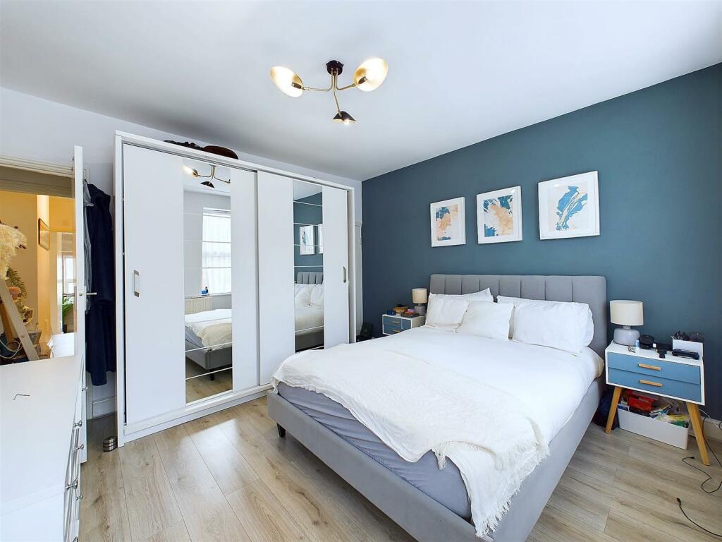 Additional property image - Little Roke Avenue, Kenley