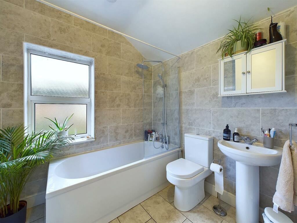 Additional property image - Little Roke Avenue, Kenley