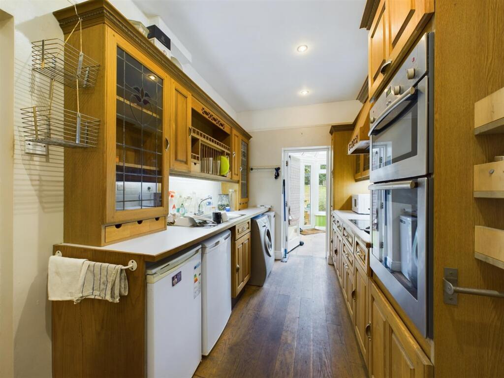 Additional property image - Coulsdon Road, Coulsdon