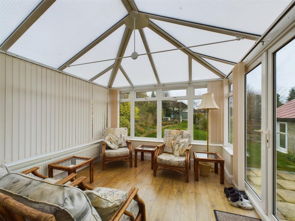 Additional property image - Alexander Road, Coulsdon