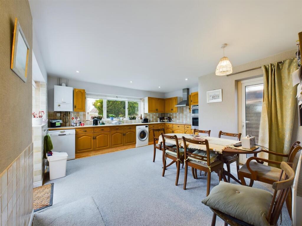 Additional property image - Homefield Road, Coulsdon