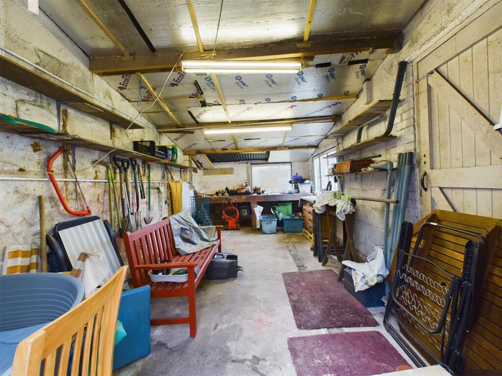 Additional property image - Homefield Road, Coulsdon