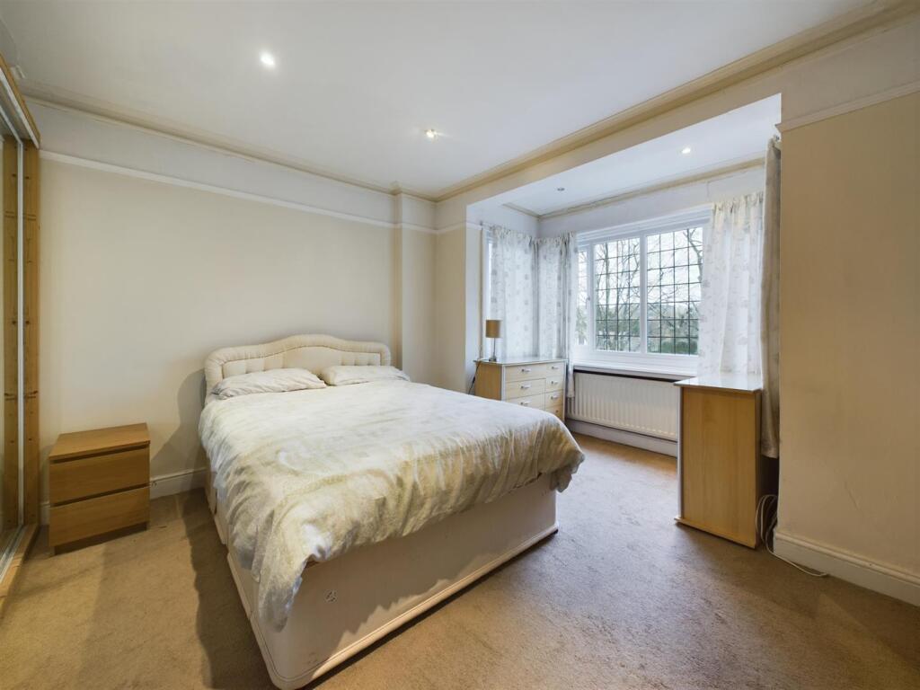 Additional property image - The Drive, Coulsdon