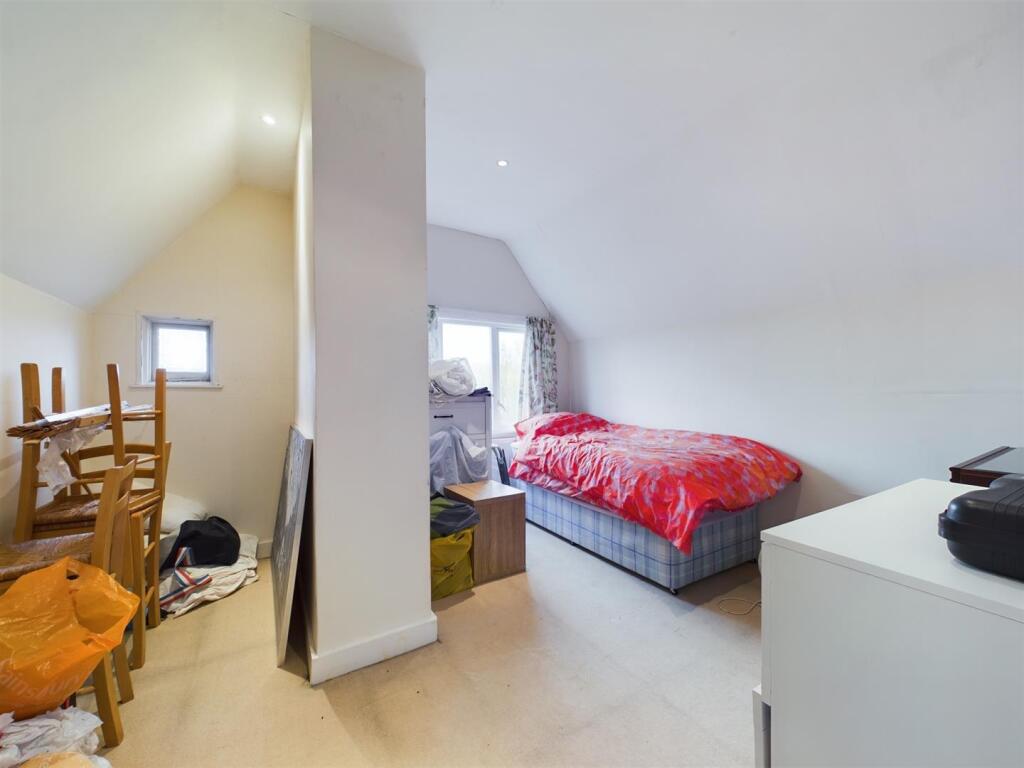 Additional property image - The Drive, Coulsdon