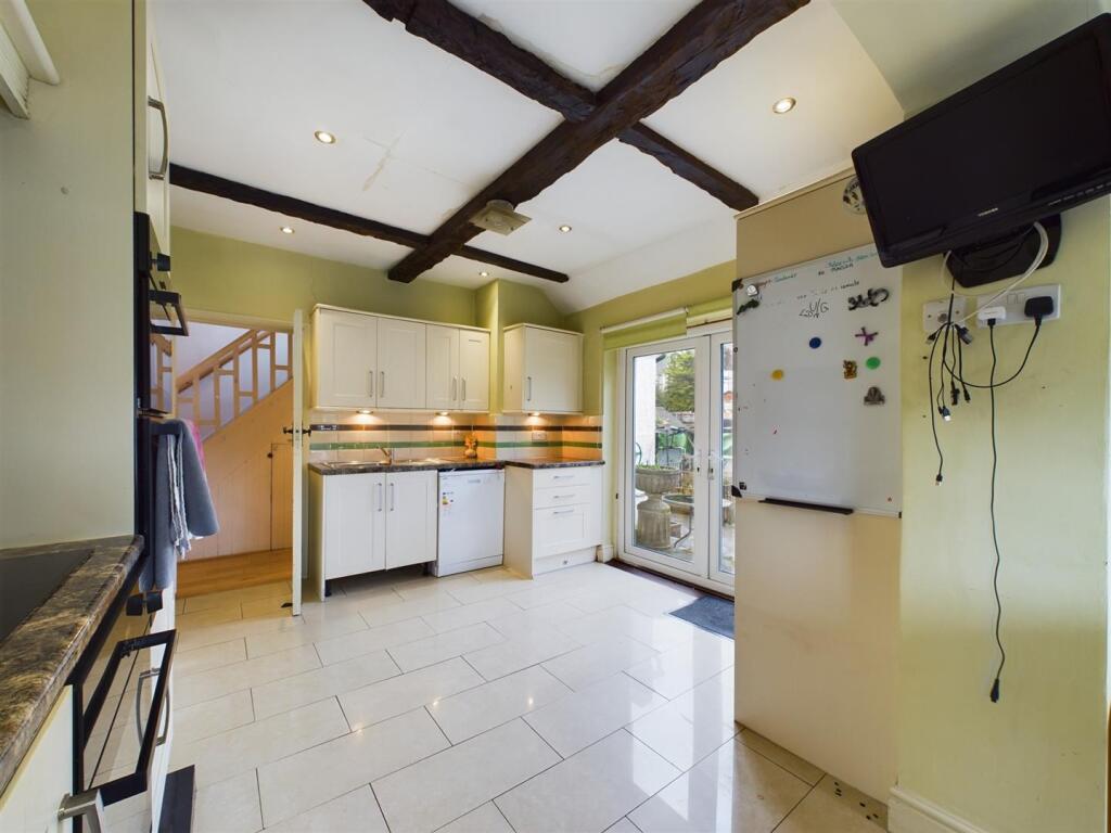 Additional property image - The Drive, Coulsdon