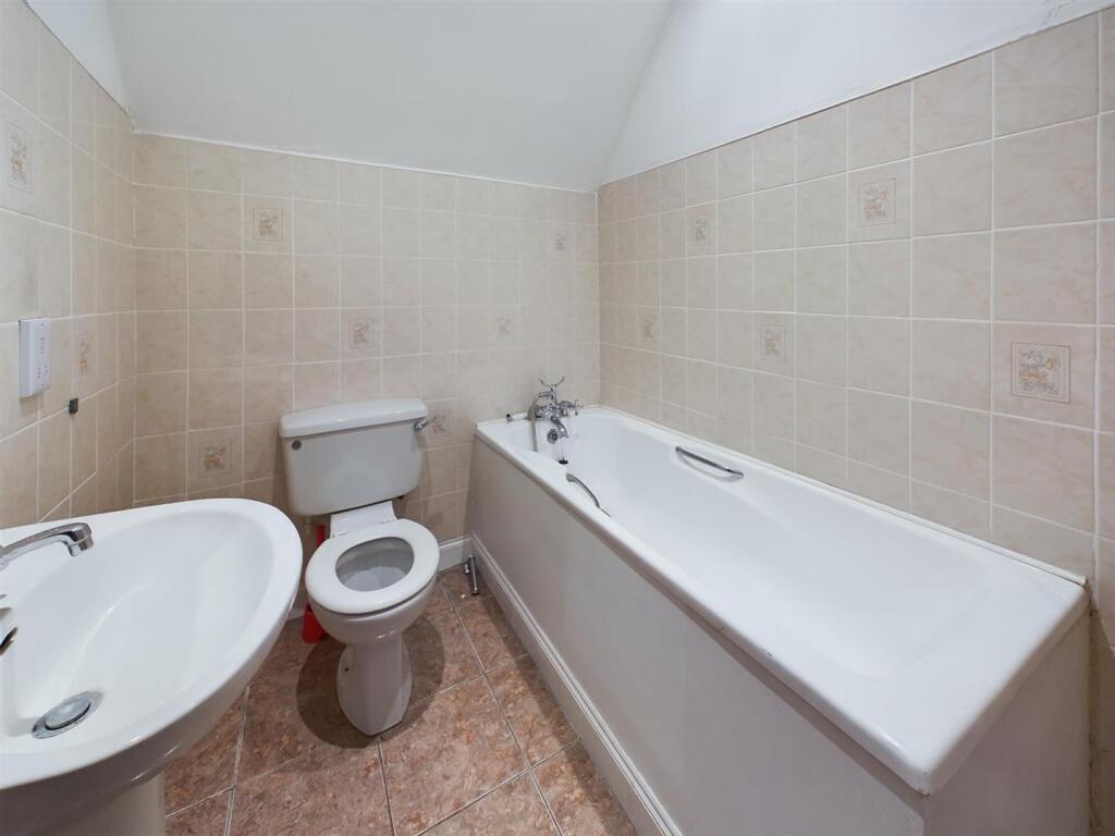 Additional property image - The Drive, Coulsdon