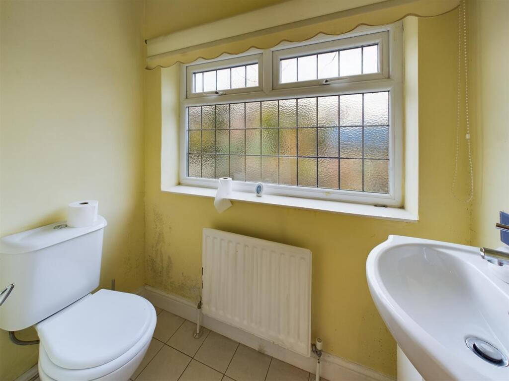 Additional property image - The Drive, Coulsdon
