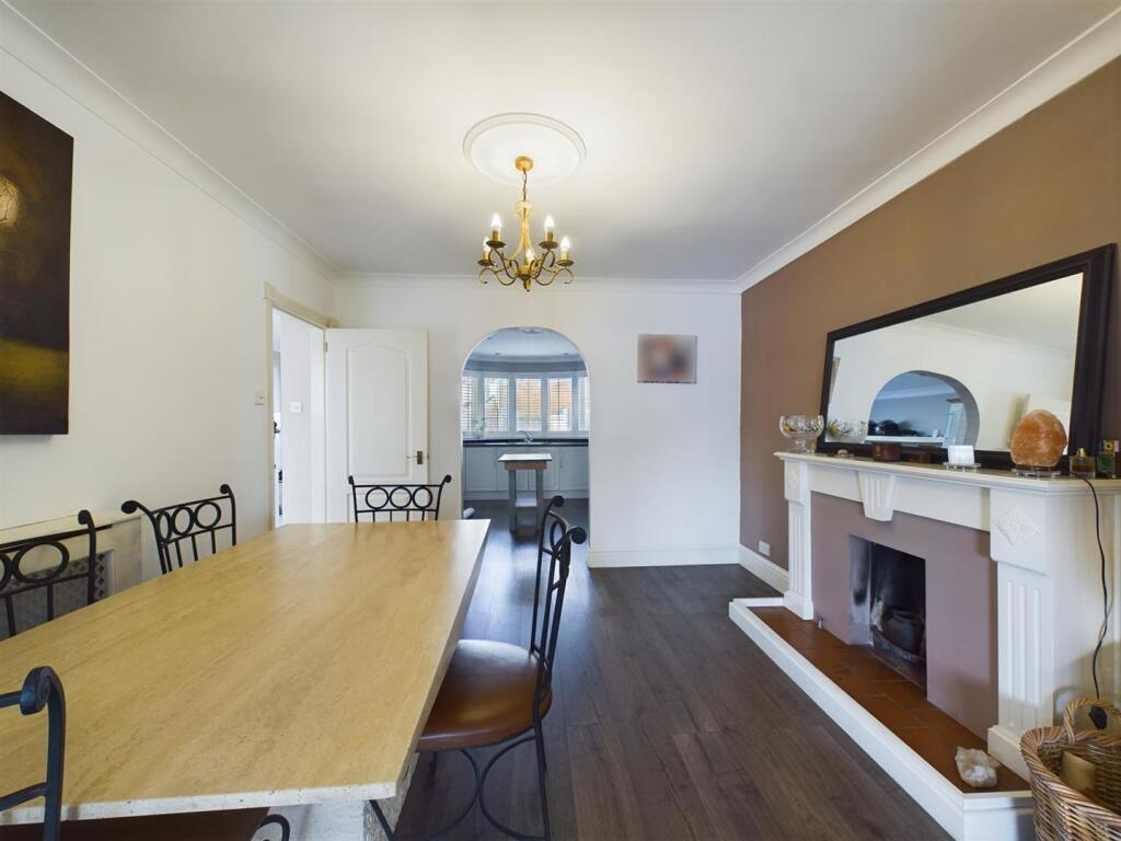 Additional property image - St. Margarets Road, Coulsdon