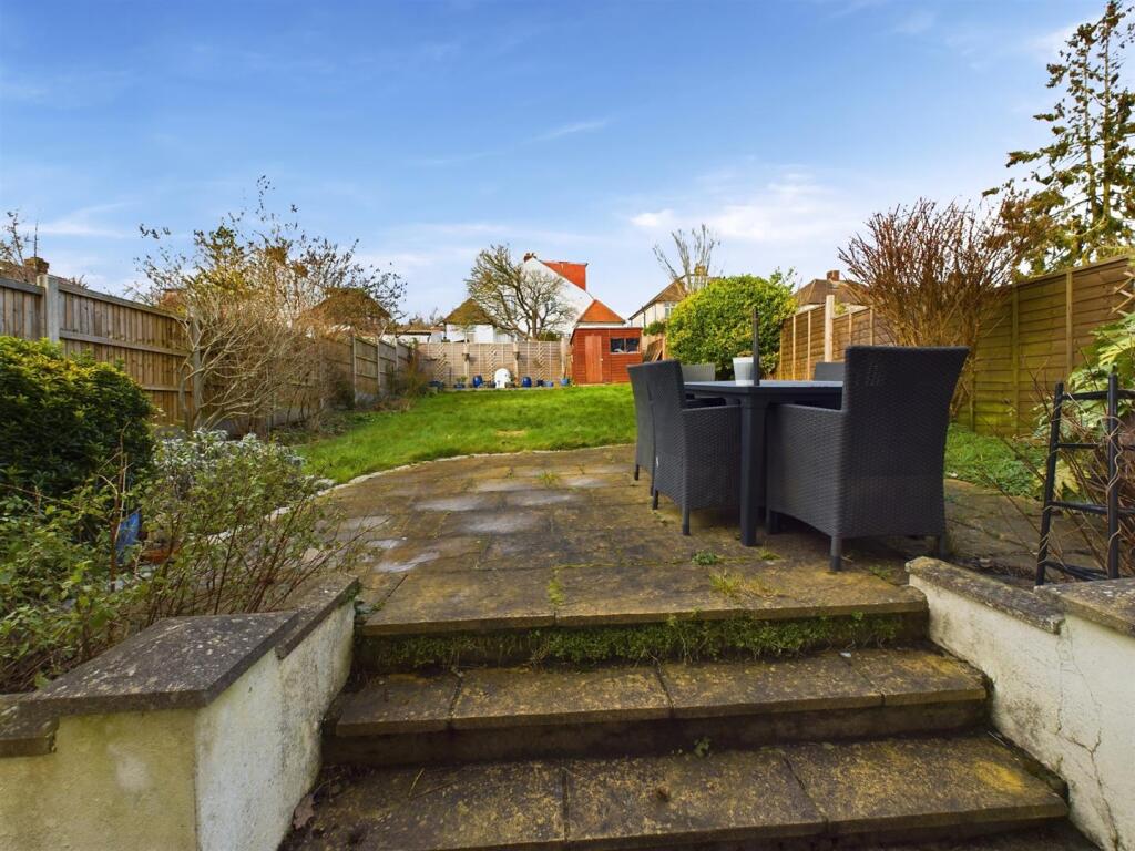 Additional property image - St. Andrews Road, Coulsdon
