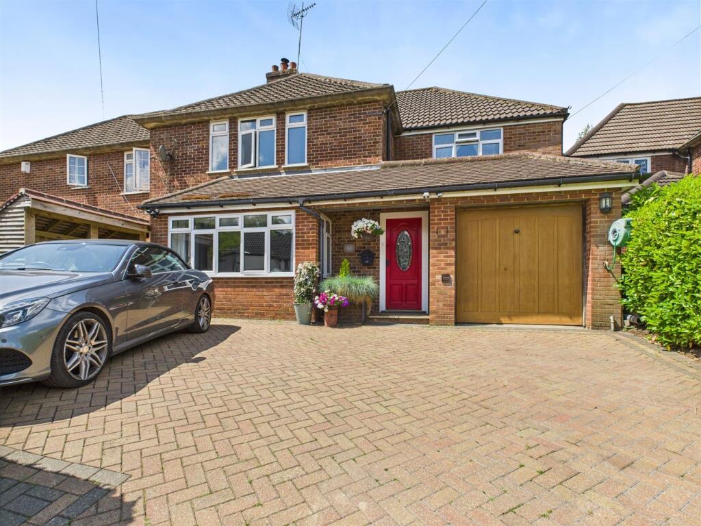 Main image of property: Chaldon Way, Coulsdon