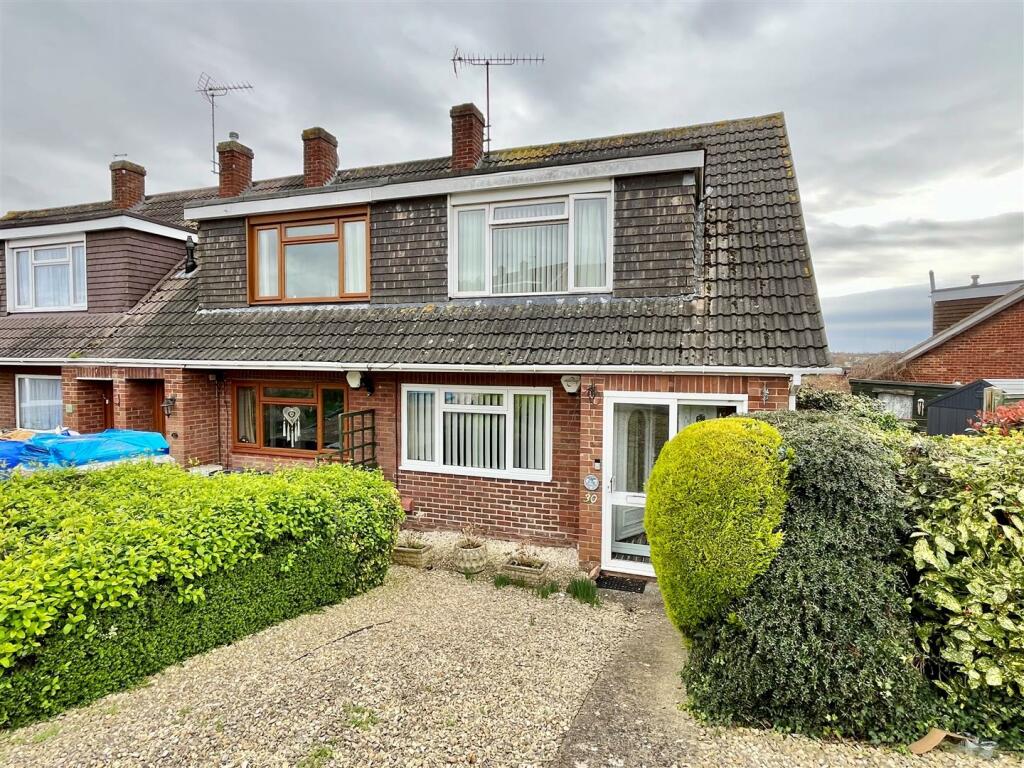 3 bedroom end of terrace house for sale in Thoresby Avenue, Tuffley