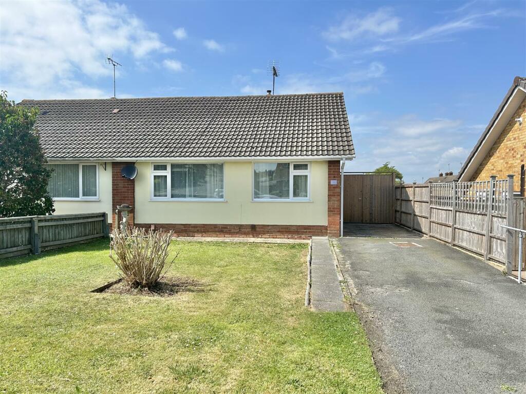 Main image of property: Chatsworth Avenue, Tuffley, Gloucester