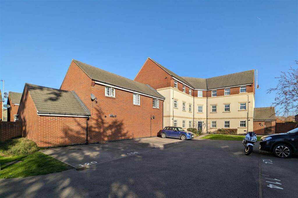Main image of property: Watermint Drive, Tuffley, Gloucester