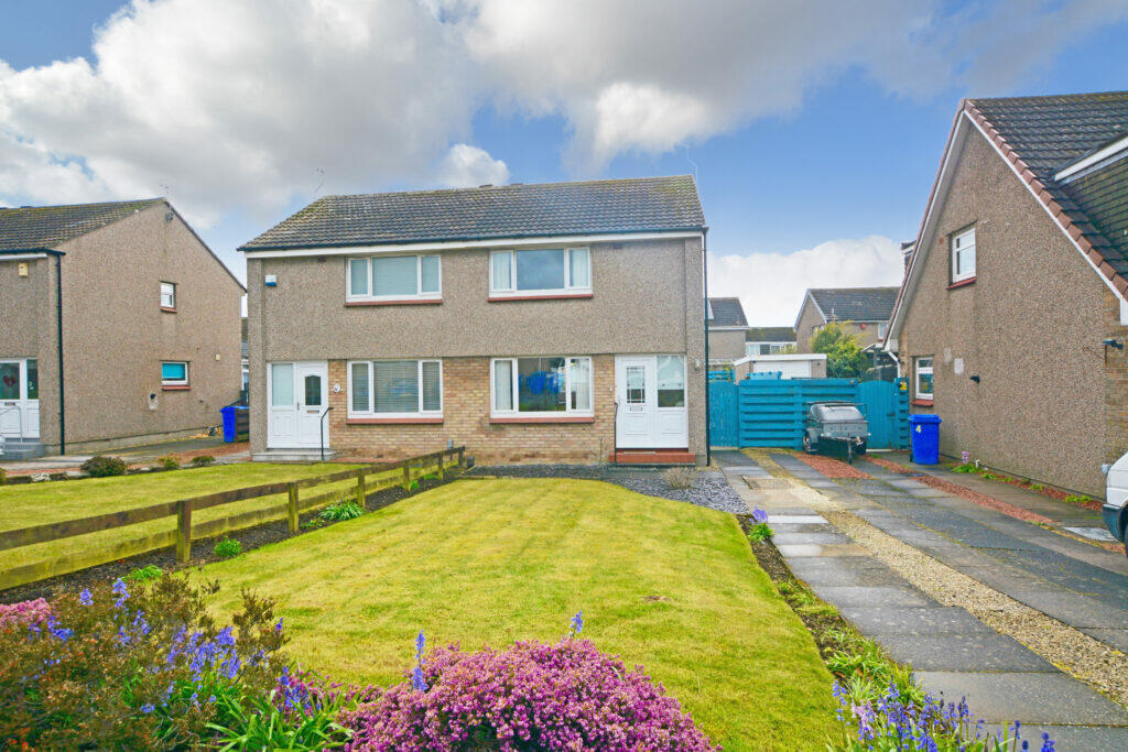 2 bedroom semidetached house for sale in 6 Southward Way, Barassie