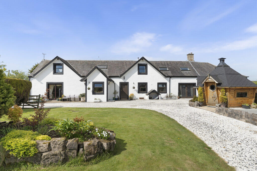 Main image of property: East O’Glaister, Fenwick, KA3 6AS