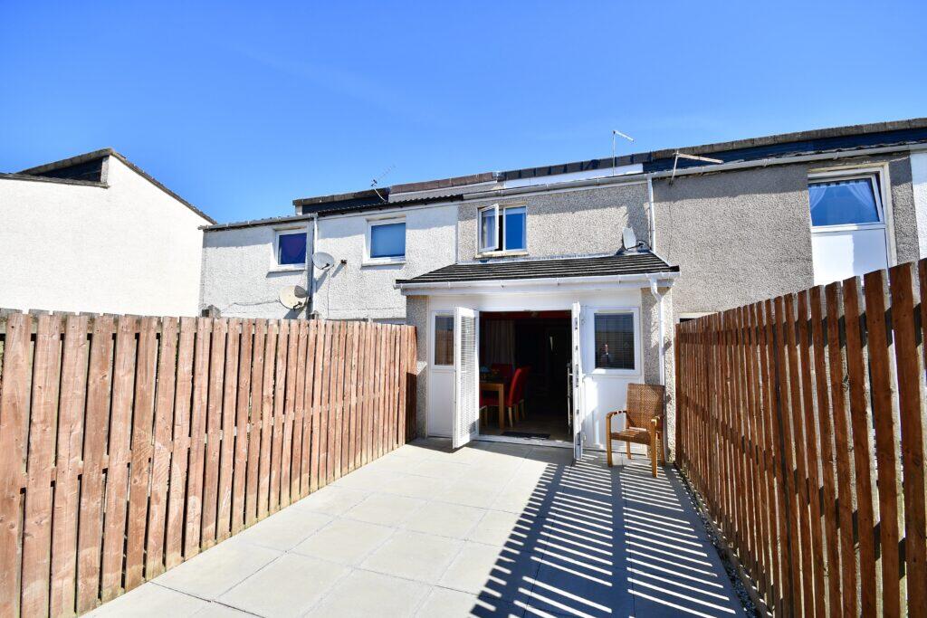 Main image of property: 37 Cambusdoon Place, Kilwinning, KA13 6SP