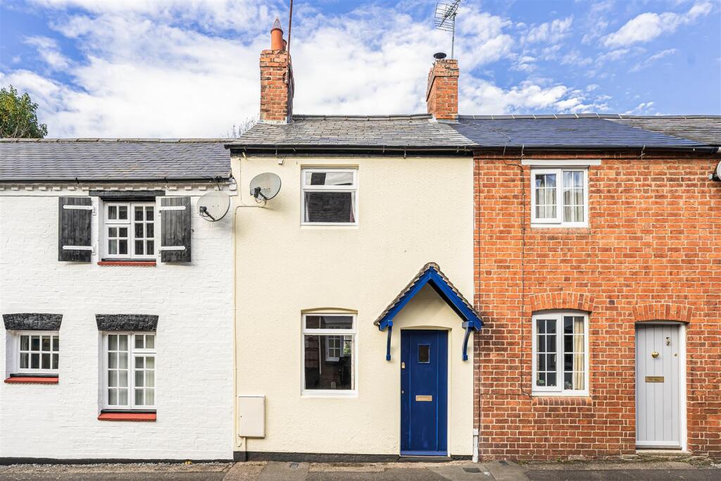 Main image of property: Sutton Street, Flore, NN7