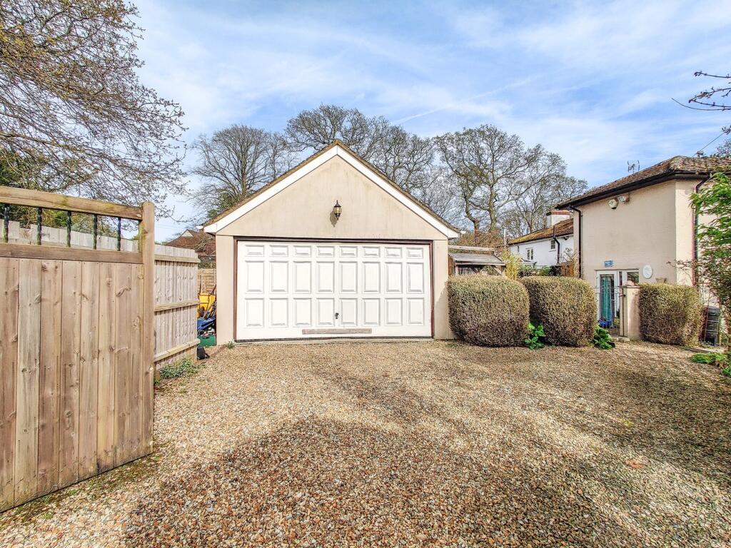 Additional property image - Bashley Cross Road, Bashley, New Milton, BH25