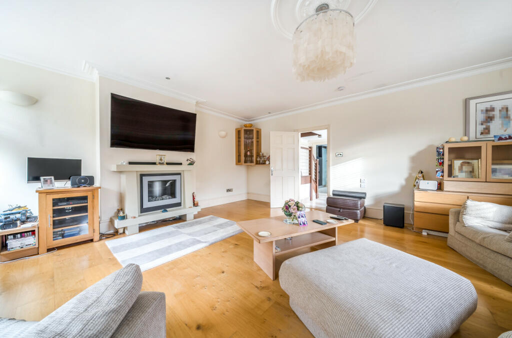 Additional property image - Dark Lane, Hinton, BH23