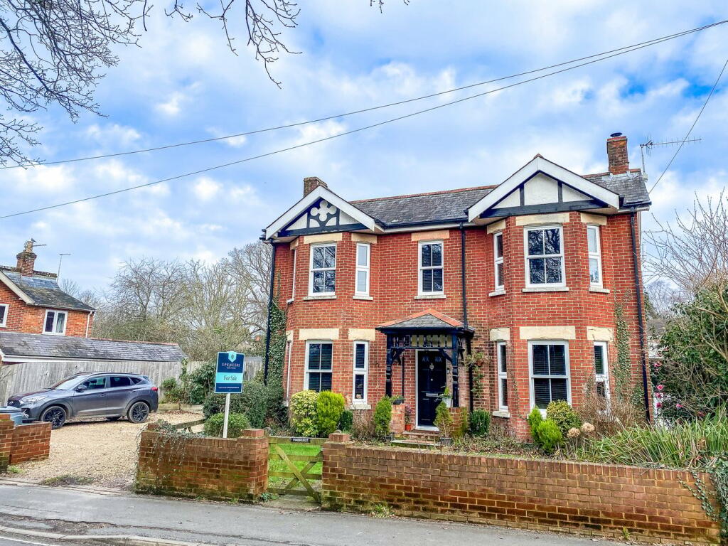 Main image of property: Ringwood Road, Bransgore, Christchurch, BH23