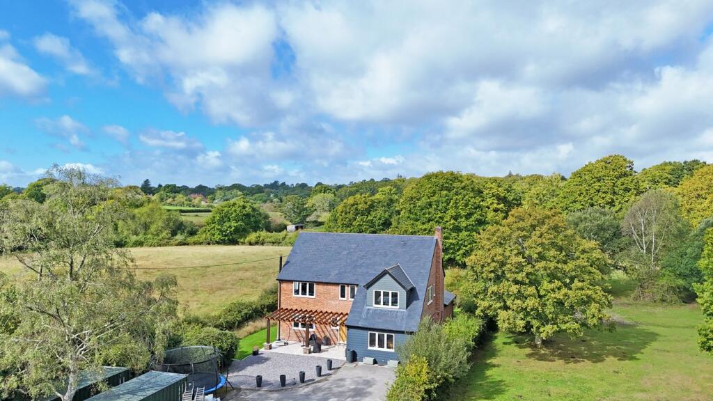 Main image of property: London Minstead, Lyndhurst, SO43