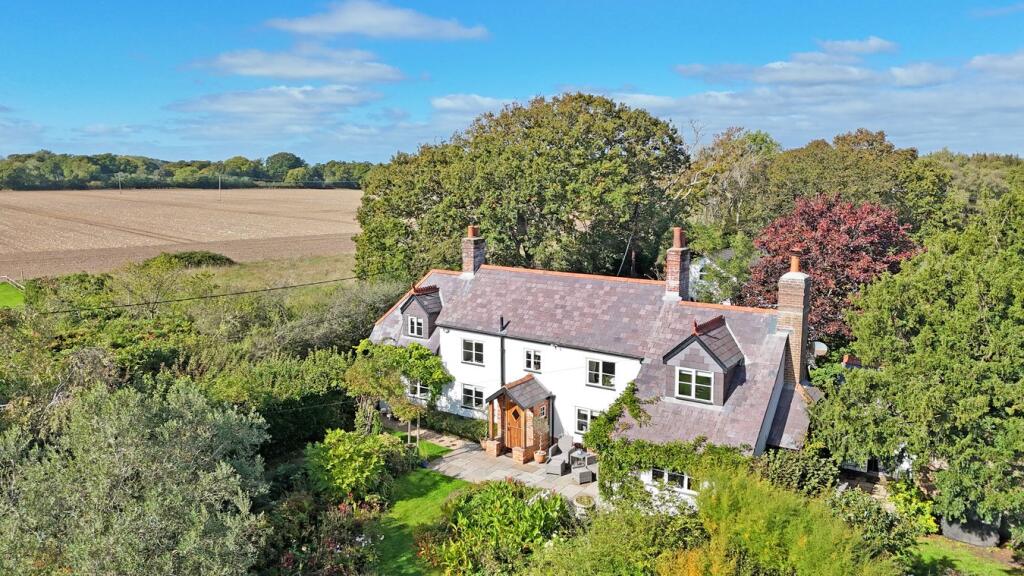 Main image of property:  Beckley, Christchurch, BH23