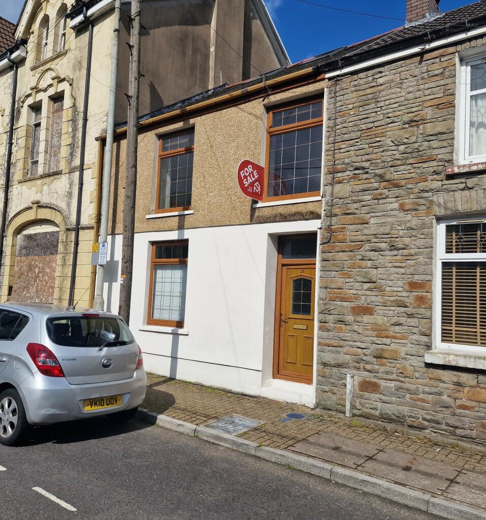 3 bedroom terraced house for sale in High Street, Ogmore Vale, Bridgend