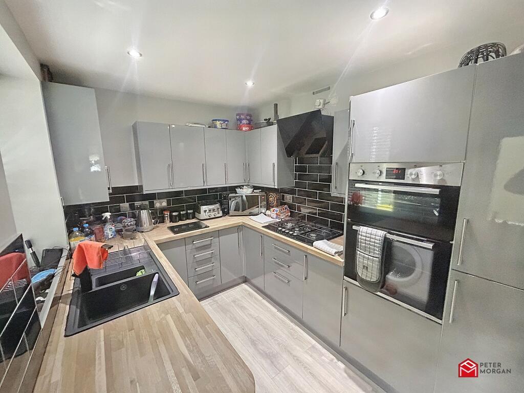 Additional property image - Station Row, Pontyrhyl, Bridgend, Bridgend County. CF32 8PJ