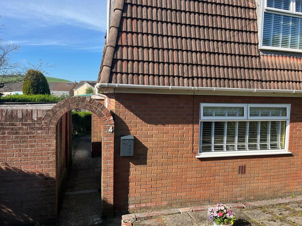 3 bedroom semidetached house for sale in Heol Elfed, Garth, Maesteg