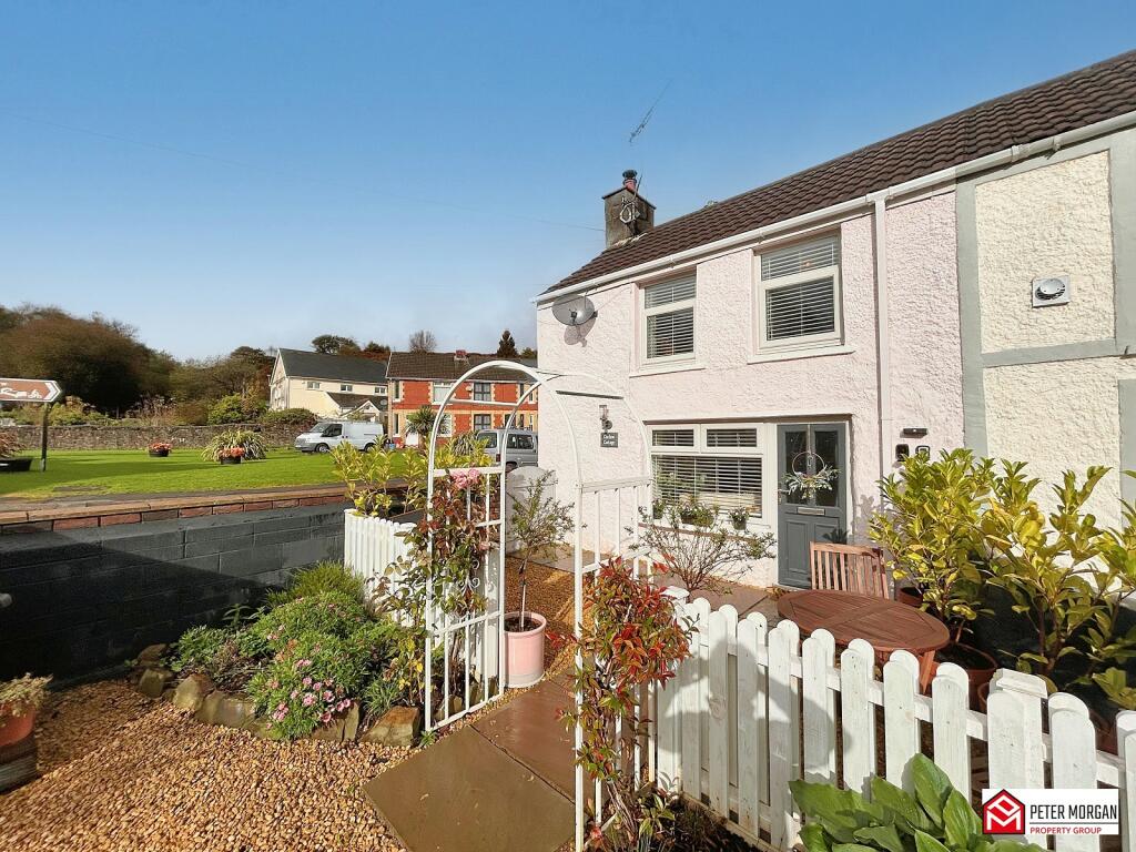 Additional property image - Bryn Road, Brynmenyn, Bridgend, Bridgend County. CF32 9LA
